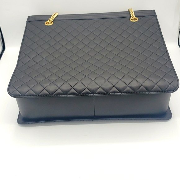 CHANEL BAG SIZE 12X14 COLOR BLACK 100% AUTHENTIC - Picture 5 of 13